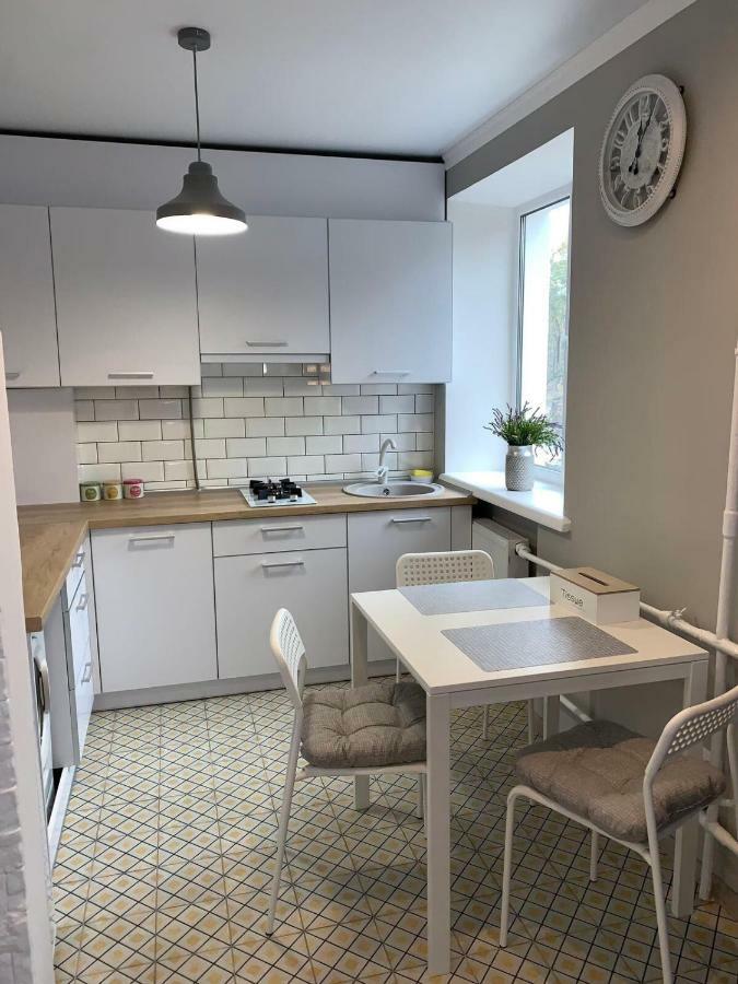 Sisters Apartment Ukr Tjernihiv Eksteriør billede